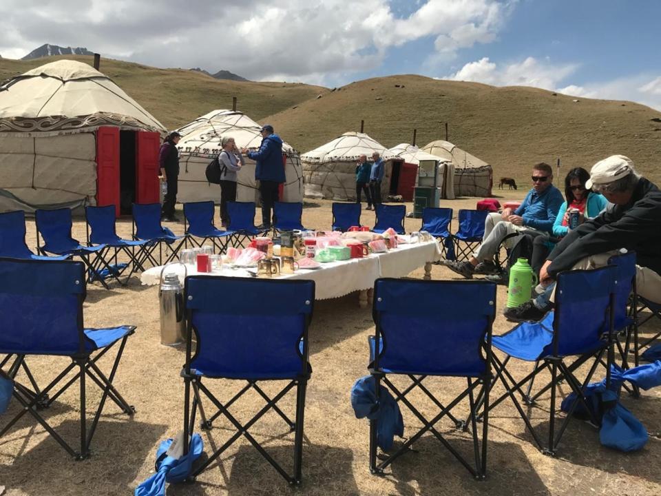 Pamir Nomad Yurt Camp Hotel Kara-Kavak Luaran gambar