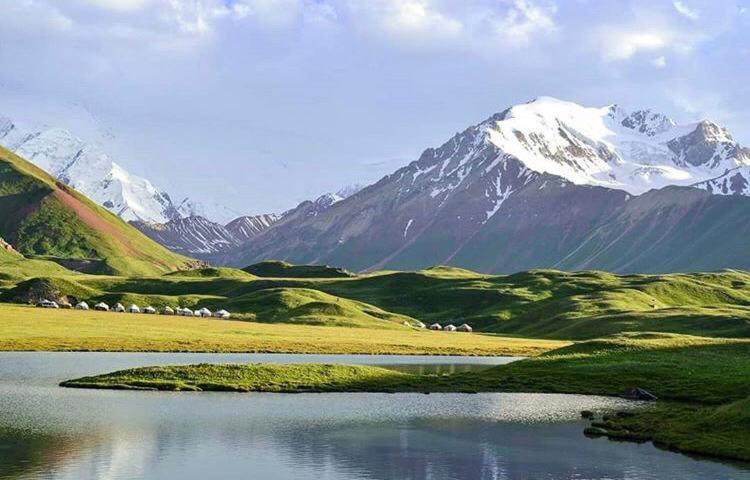 Pamir Nomad Yurt Camp Hotel Kara-Kavak Luaran gambar